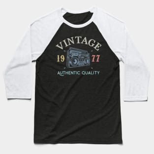 43 Years Old 1977 Vintage 43rd Birthday Anniversary Gift Baseball T-Shirt